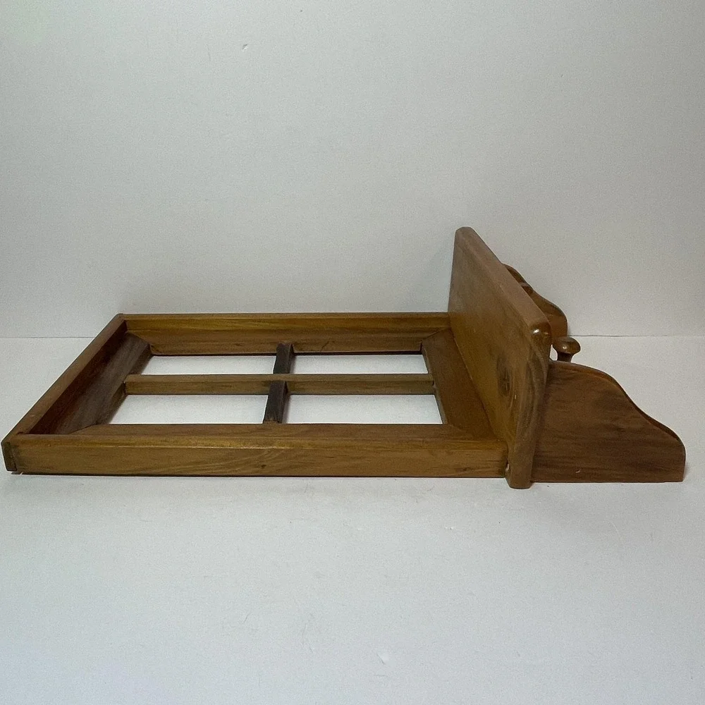 Wood Wall Decor Shelf Heart Cut Out Kitchen Pegs Cottagecore Granny Country VTG